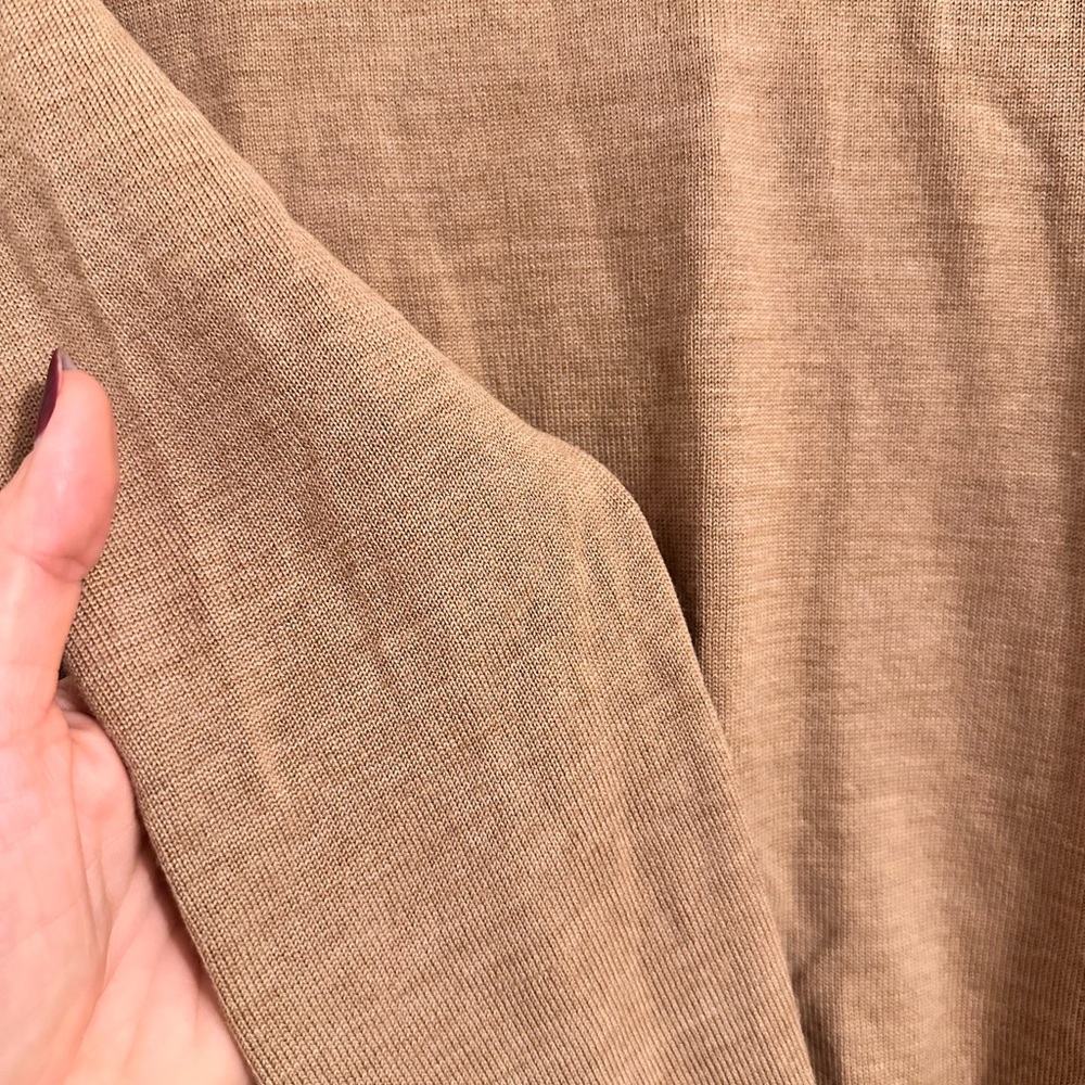 Hugo Boss turtleneck - Picture 2 of 4
